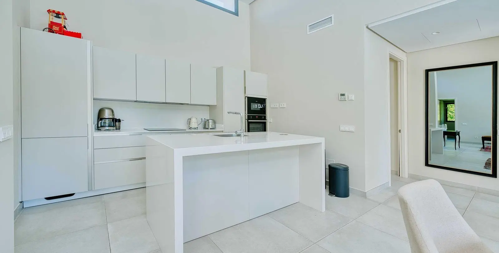 Venta de villa independiente en Atalaya 11