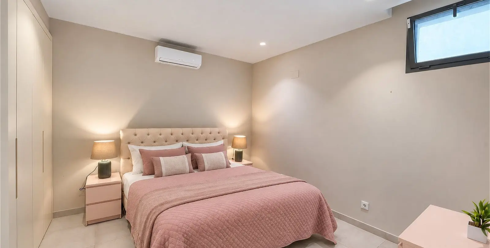 Venta de villa independiente en Estepona 29