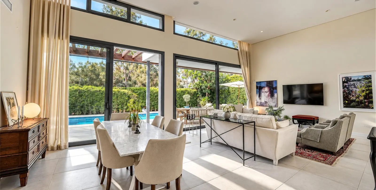 Venta de villa independiente en Estepona 2