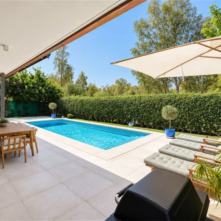 Venta de villa independiente en Estepona