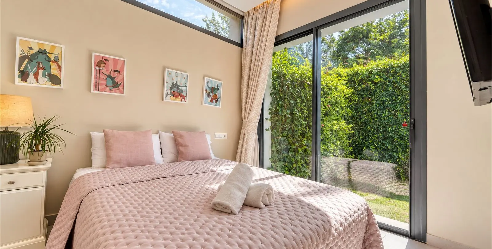 Venta de villa independiente en Estepona 12