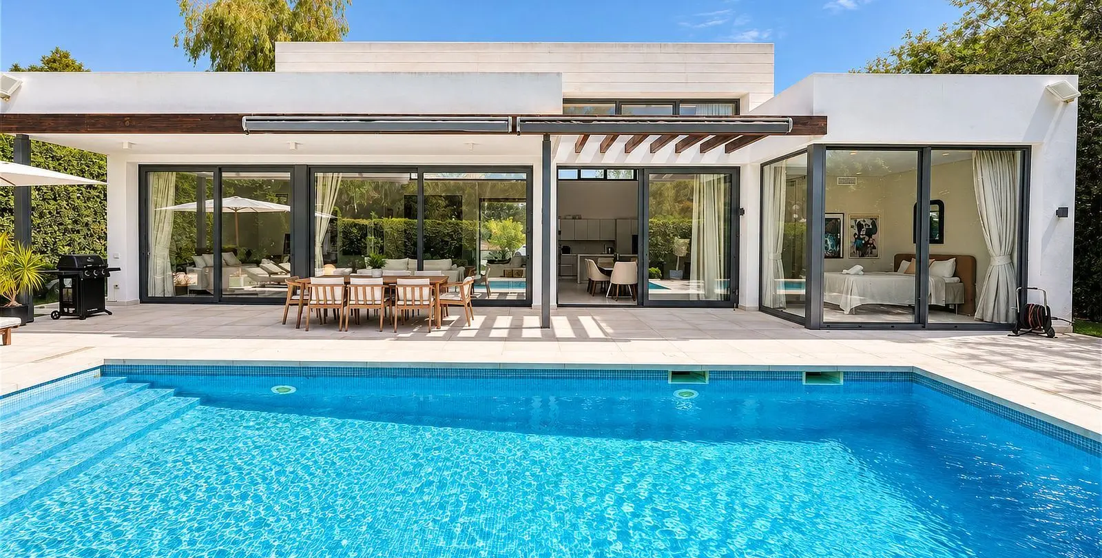 Venta de villa independiente en Estepona 22