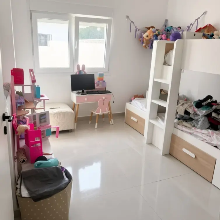 Venta de villa independiente en La Duquesa