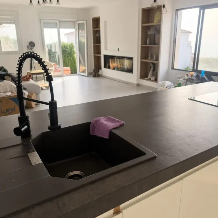 Venta de villa independiente en La Duquesa