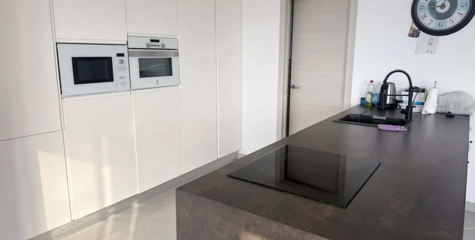Venta de villa independiente en La Duquesa 9