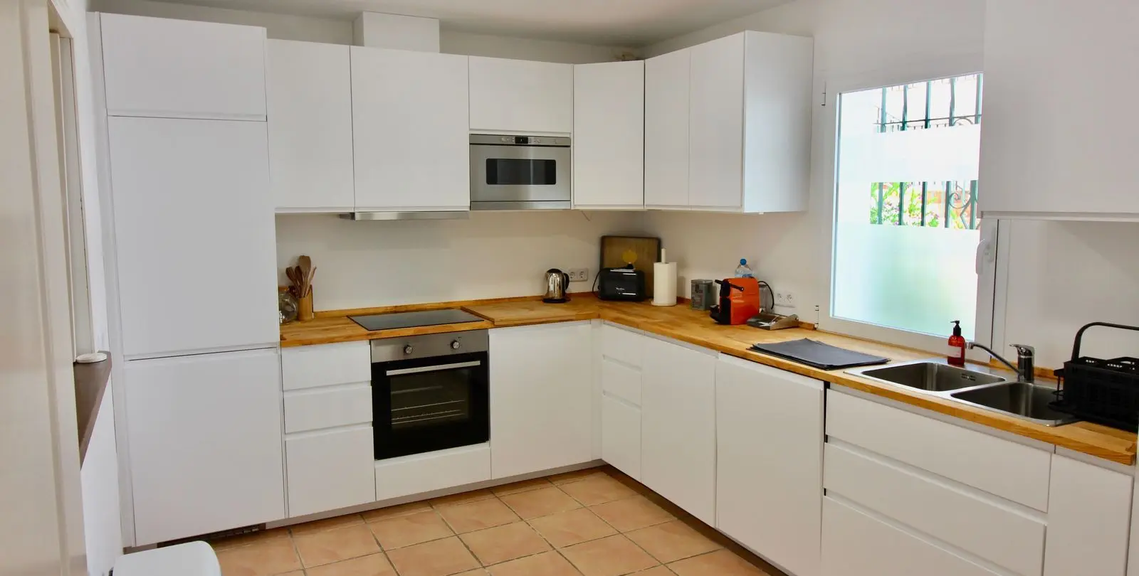 Venta de apartamento en planta baja en El Presidente 5