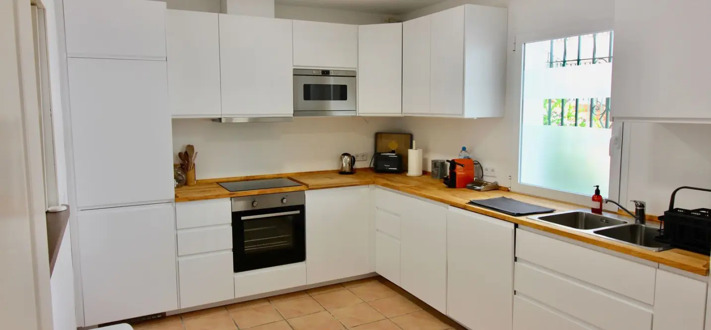 Venta de apartamento en planta baja en El Presidente 4