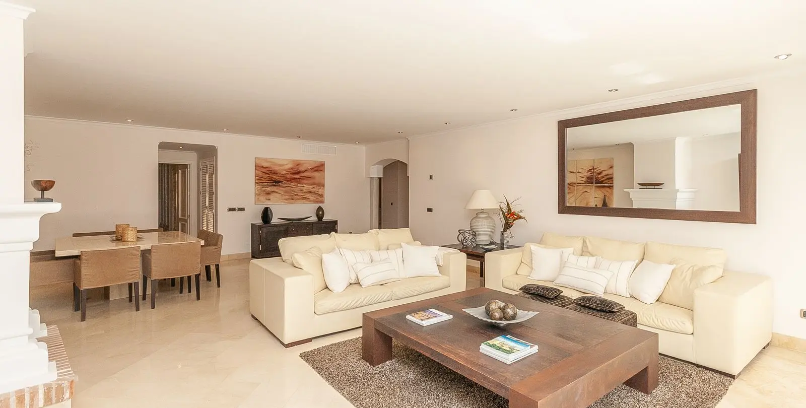 Продажа апартаментов на среднем этаже в Elviria 12