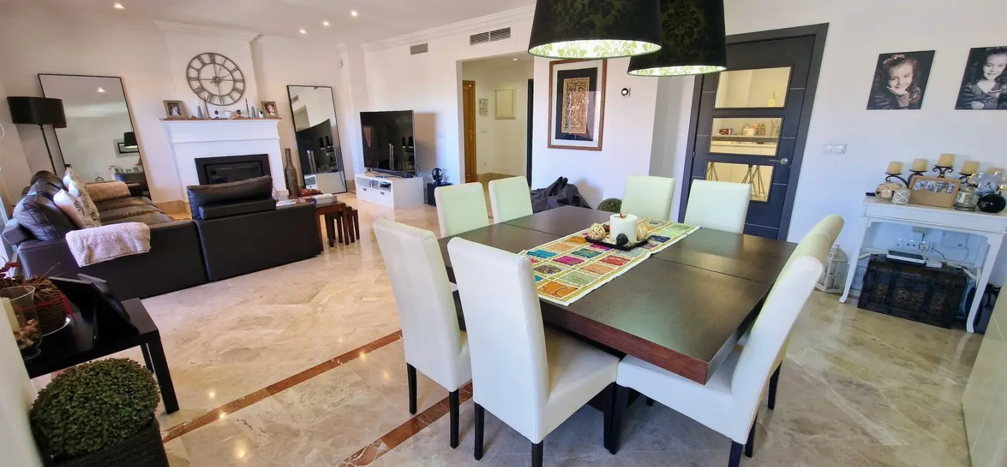 Venta de casa pareada en Santa Clara 2