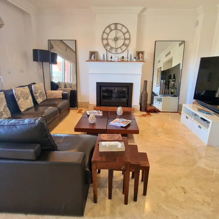 Venta de casa pareada en Santa Clara