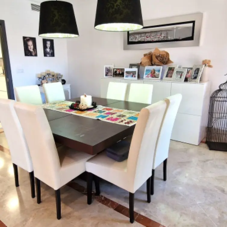 Venta de casa pareada en Santa Clara