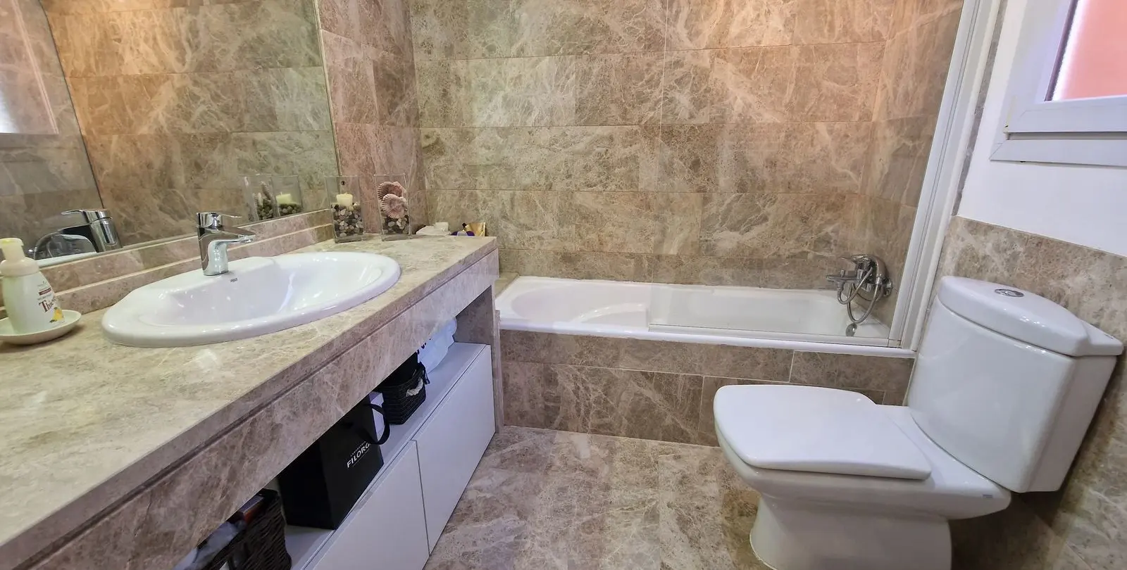 Venta de casa pareada en Santa Clara 18