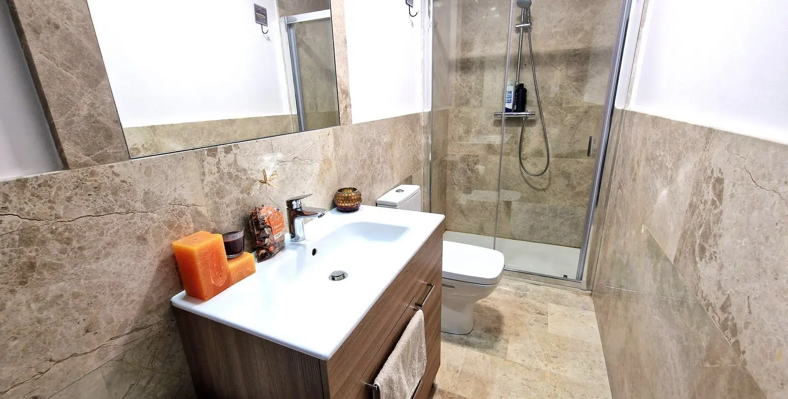 Venta de casa pareada en Santa Clara 30