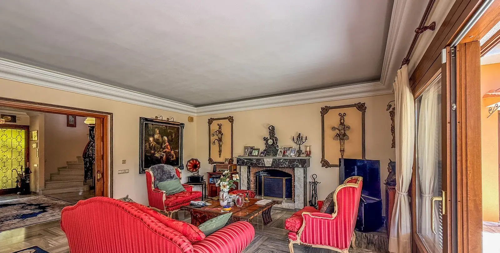Venta de villa independiente en El Paraiso 20