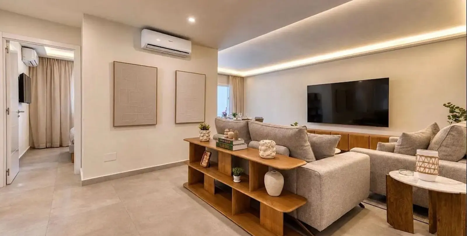 Alquiler a largo plazo de apartamento en planta media en Nueva Andalucía 1