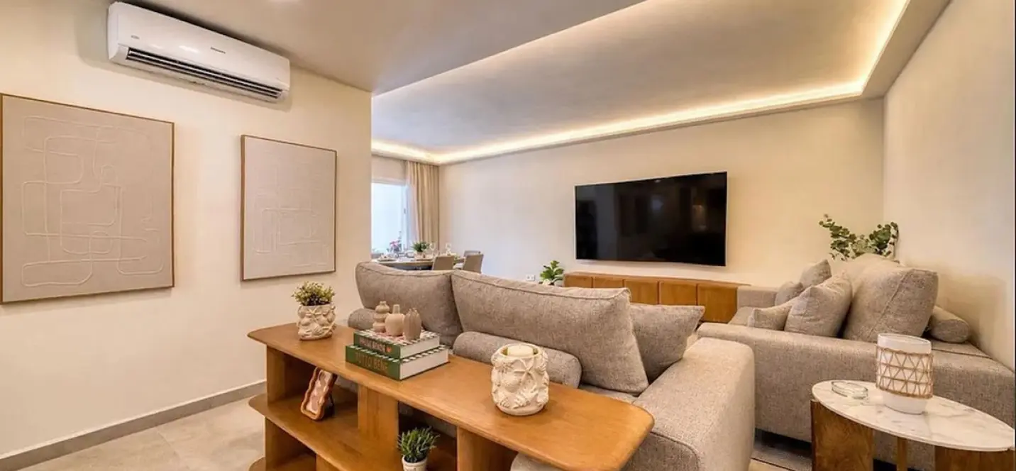 Alquiler a largo plazo de apartamento en planta media en Nueva Andalucía 2