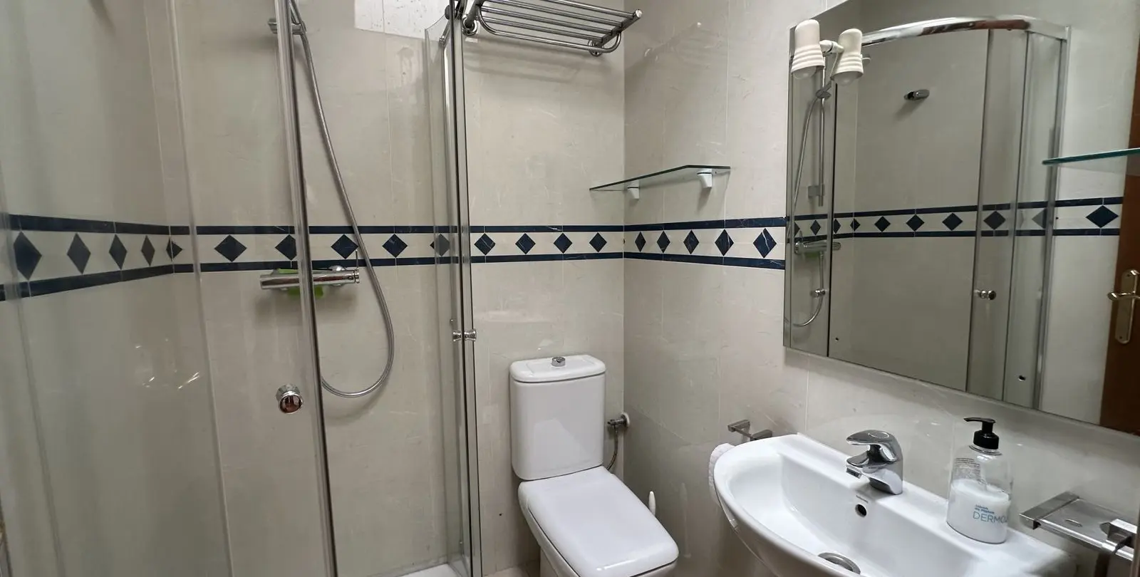 Sale of penthouse in Fuengirola 15