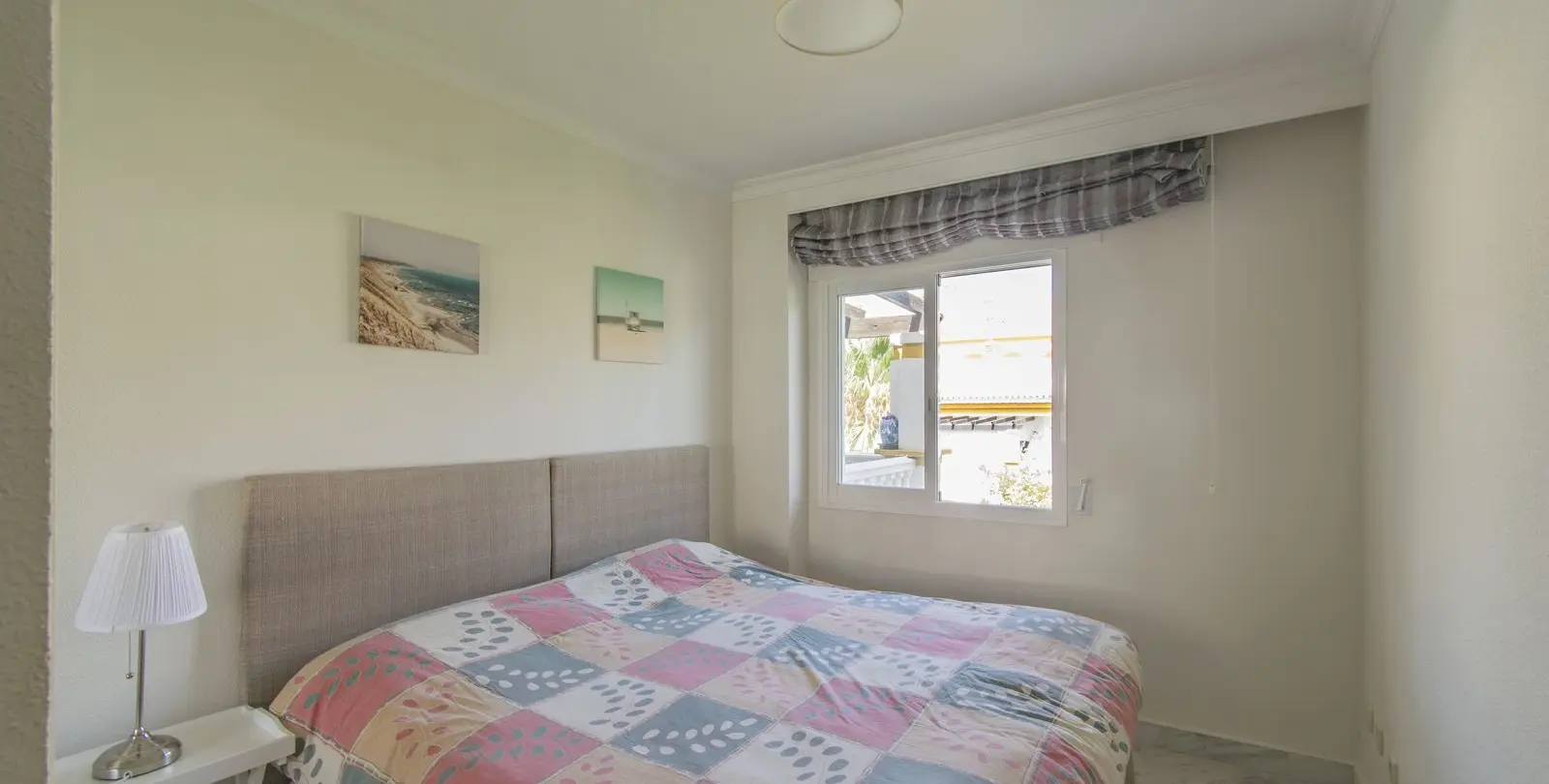 Venta de apartamento en planta media en Nueva Andalucía 20