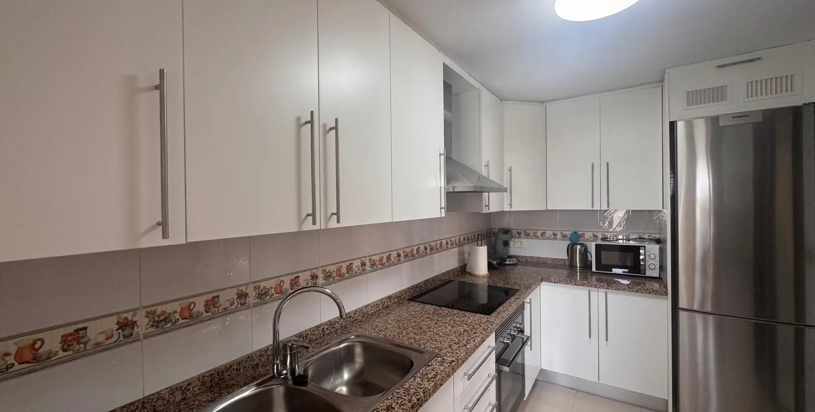 Sale of penthouse in Manilva 6