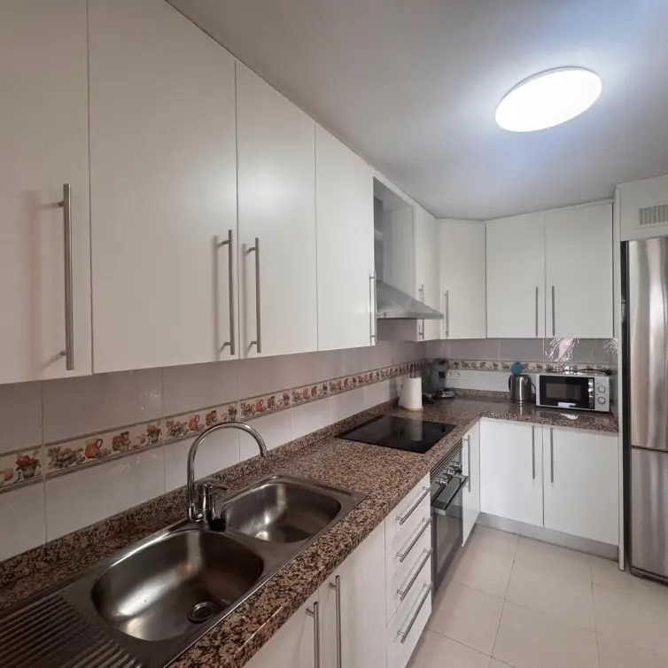 Sale of penthouse in Manilva