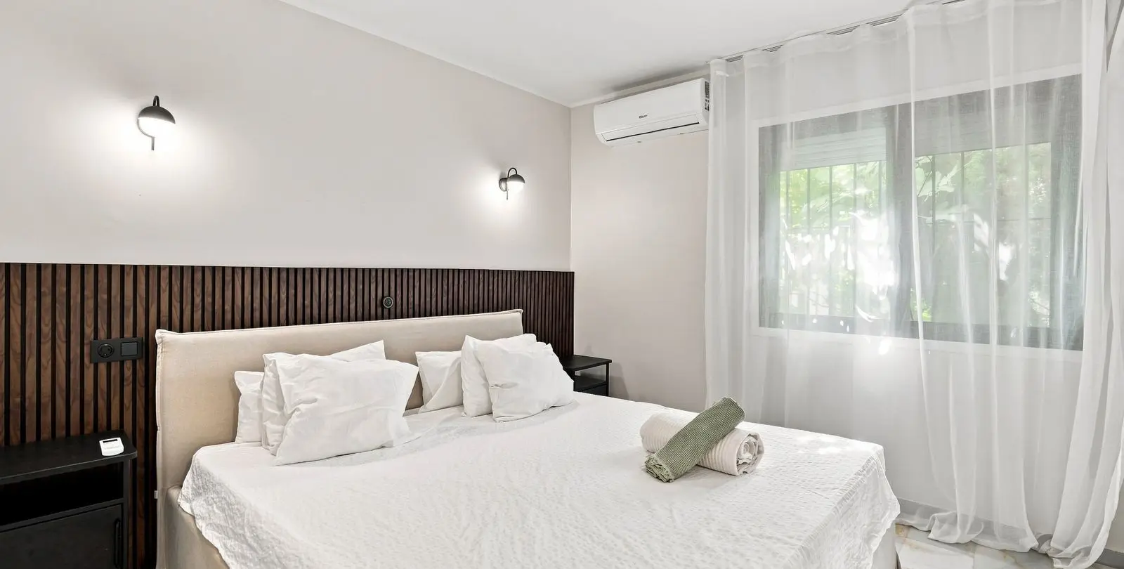 Sale of ground floor apartment in Calahonda 16