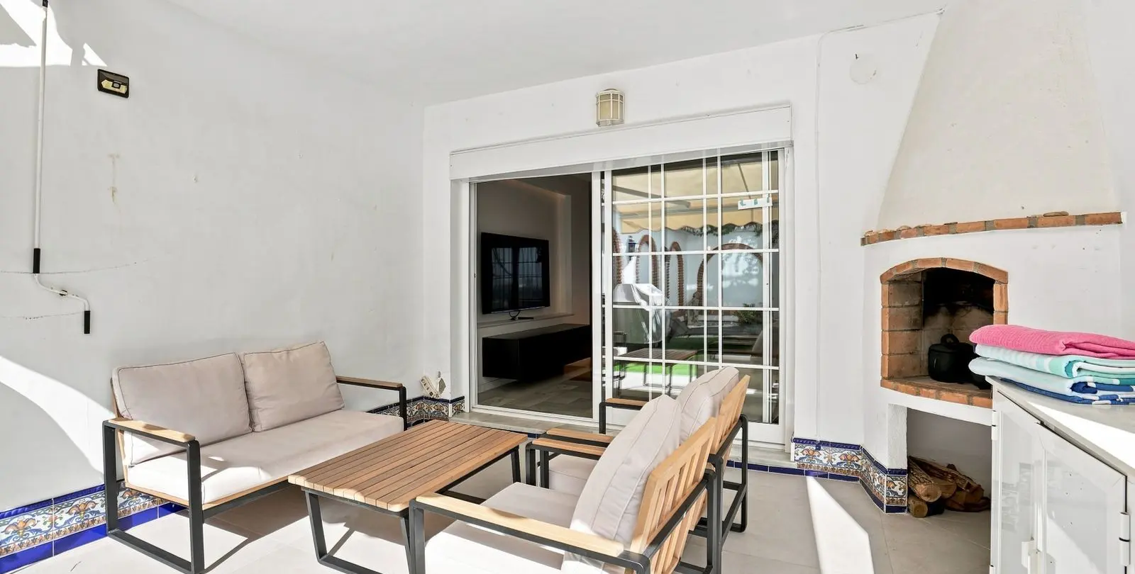 Sale of ground floor apartment in Calahonda 28