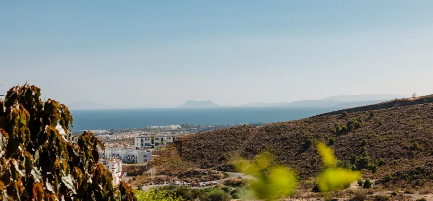 Sale of ground floor apartment in Benahavís 3