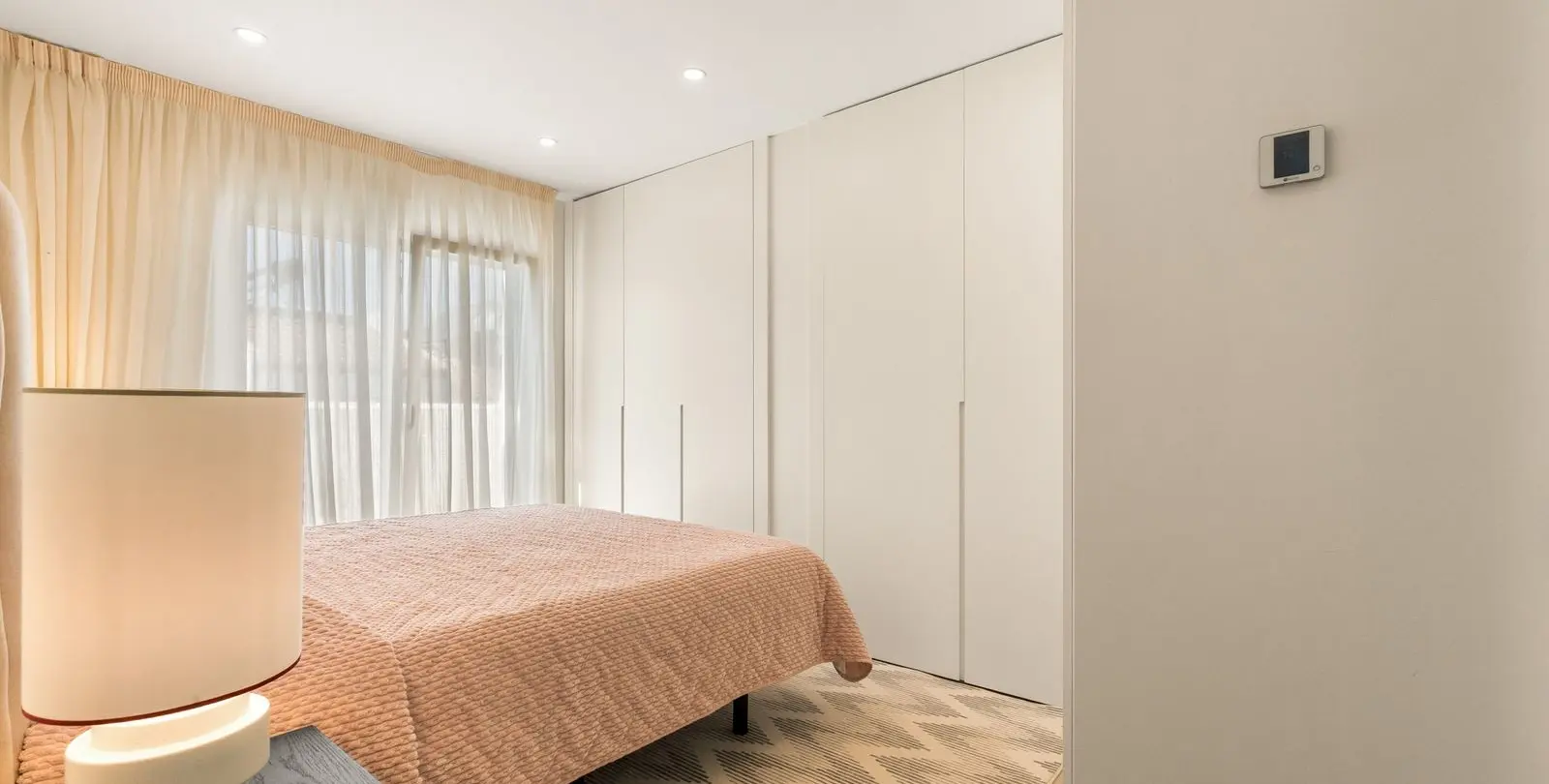 Продажа таунхауса в Estepona 18