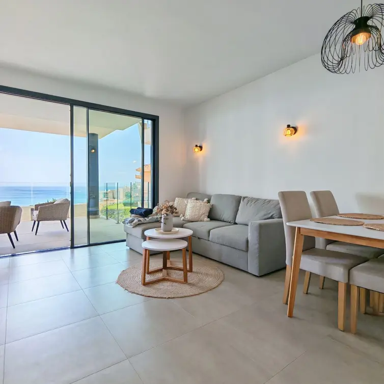 Venta de apartamento en planta media en Fuengirola