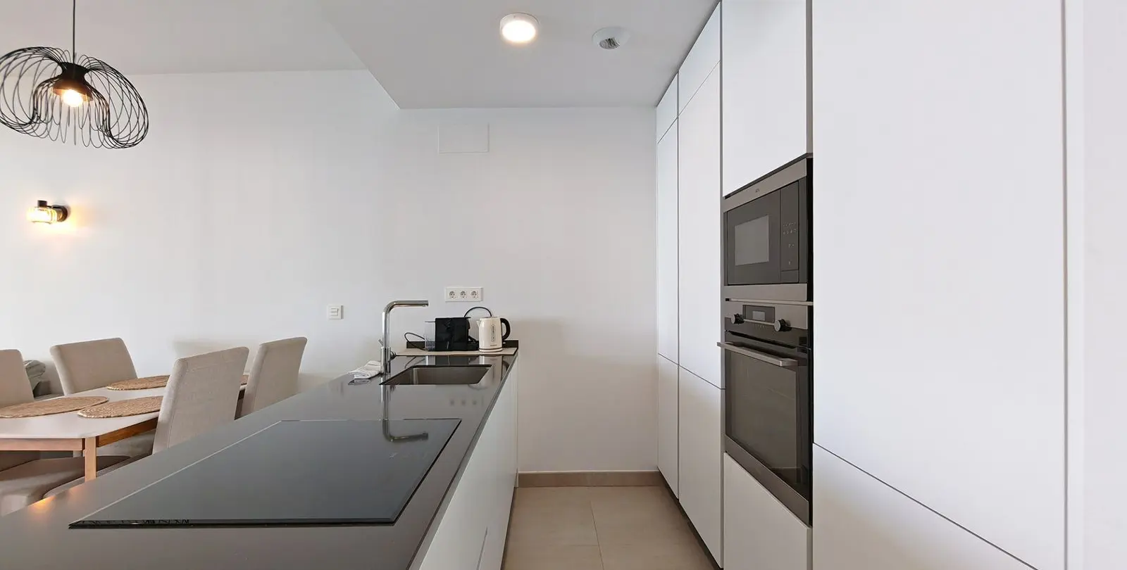 Venta de apartamento en planta media en Fuengirola 9
