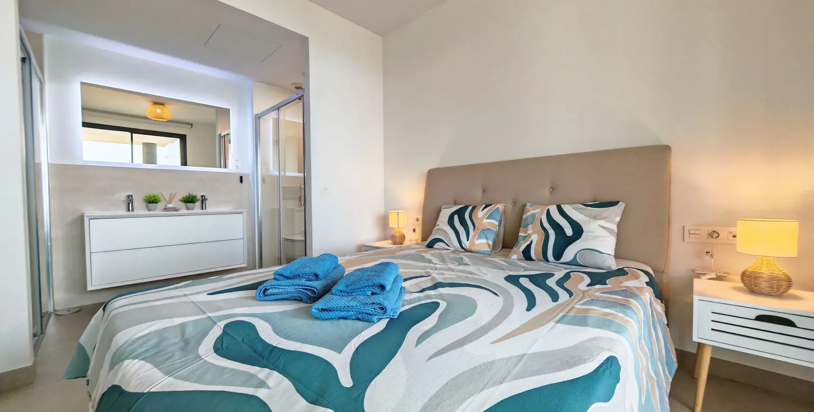 Venta de apartamento en planta media en Fuengirola 11