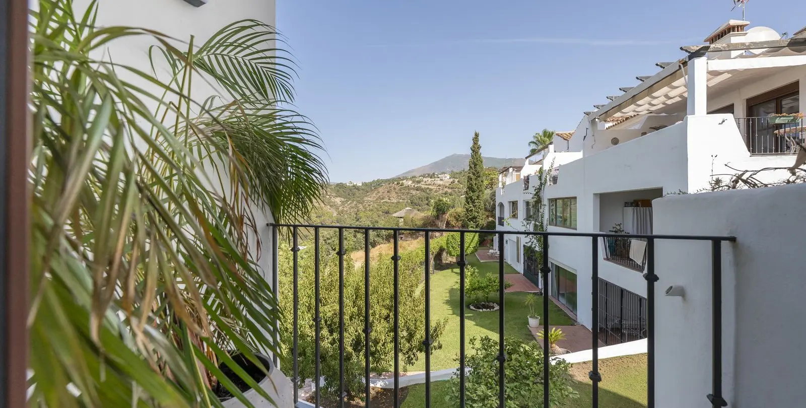 Sale of townhouse in Benahavís 71