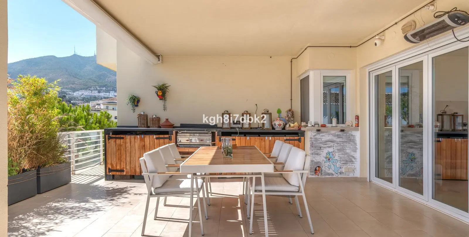Продажа апартаментов на среднем этаже в Benalmadena 4