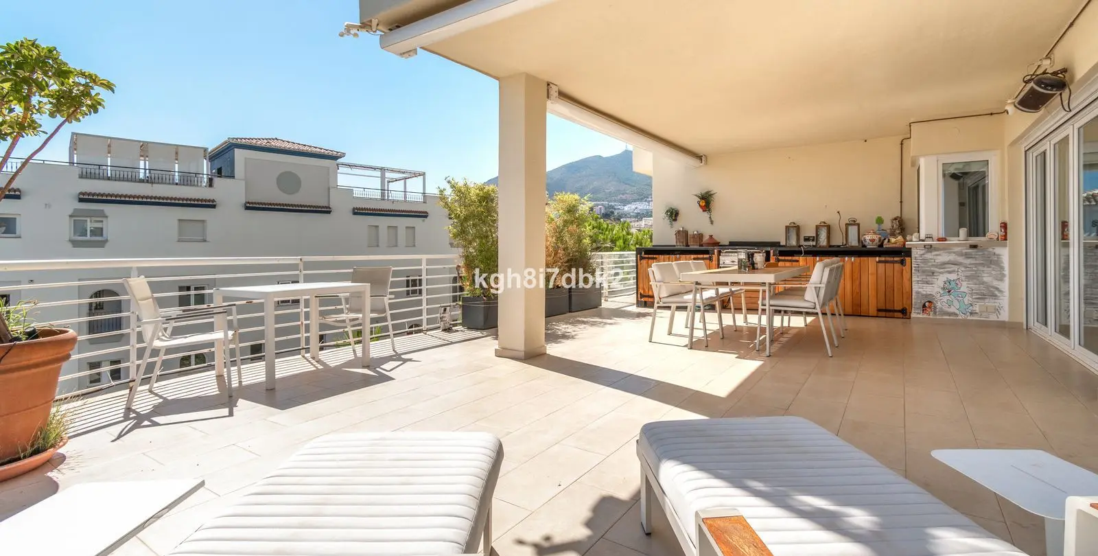 Продажа апартаментов на среднем этаже в Benalmadena 5