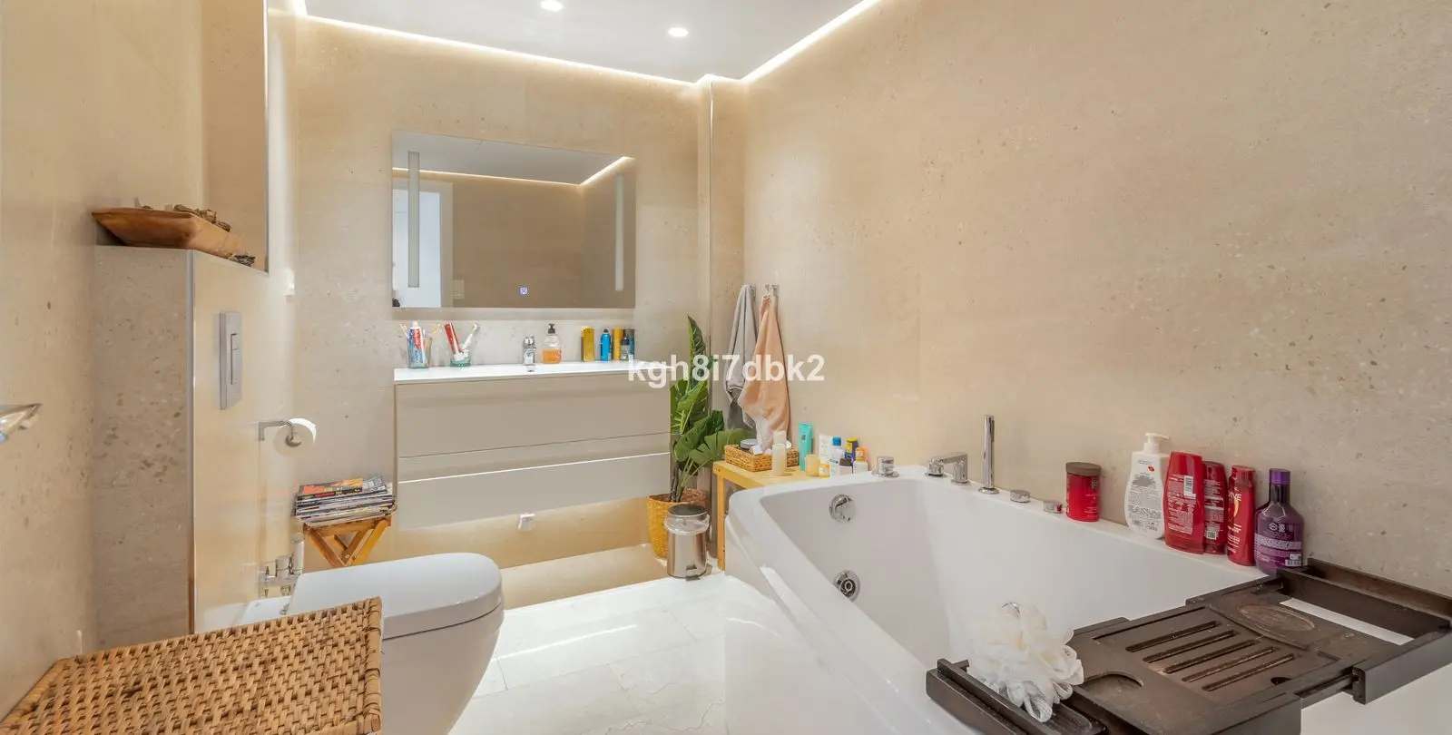 Продажа апартаментов на среднем этаже в Benalmadena 15