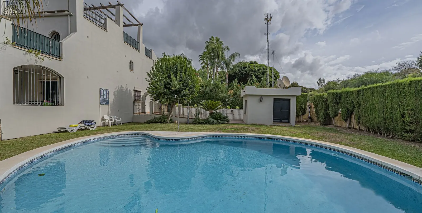 Sale of townhouse in Nagüeles 6
