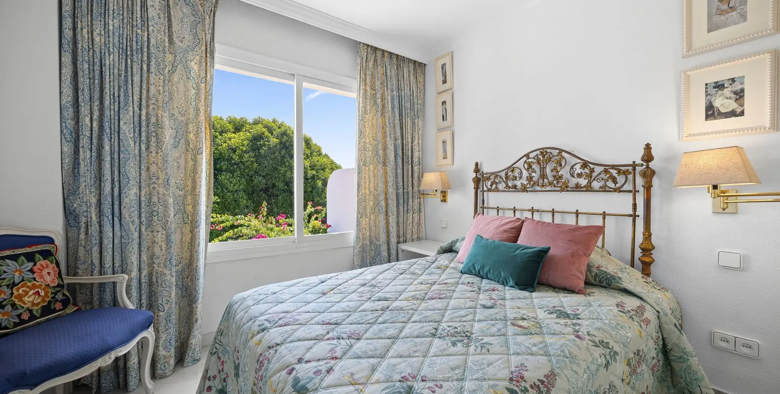 Sale of townhouse in La Quinta 16
