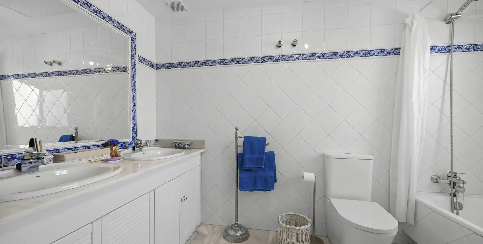 Sale of townhouse in La Quinta 24