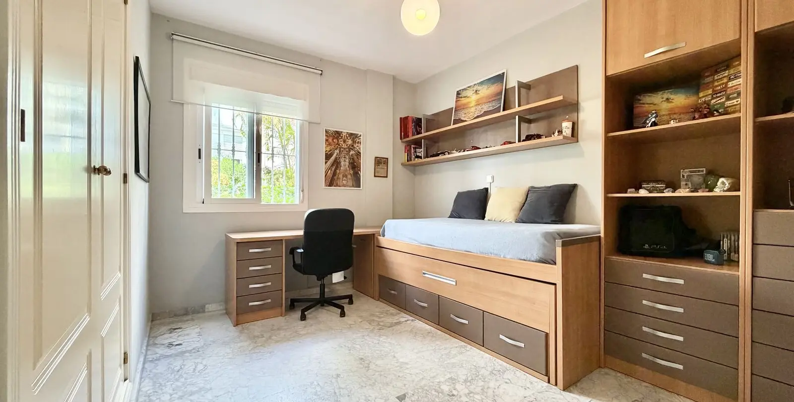 Venta de apartamento en planta baja en The Golden Mile 21