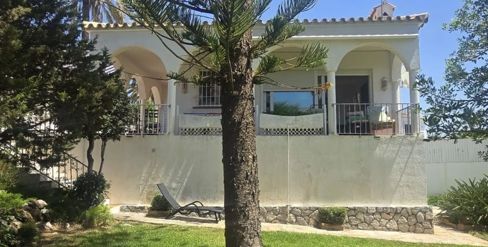 Sale of detached villa in Marbesa 3