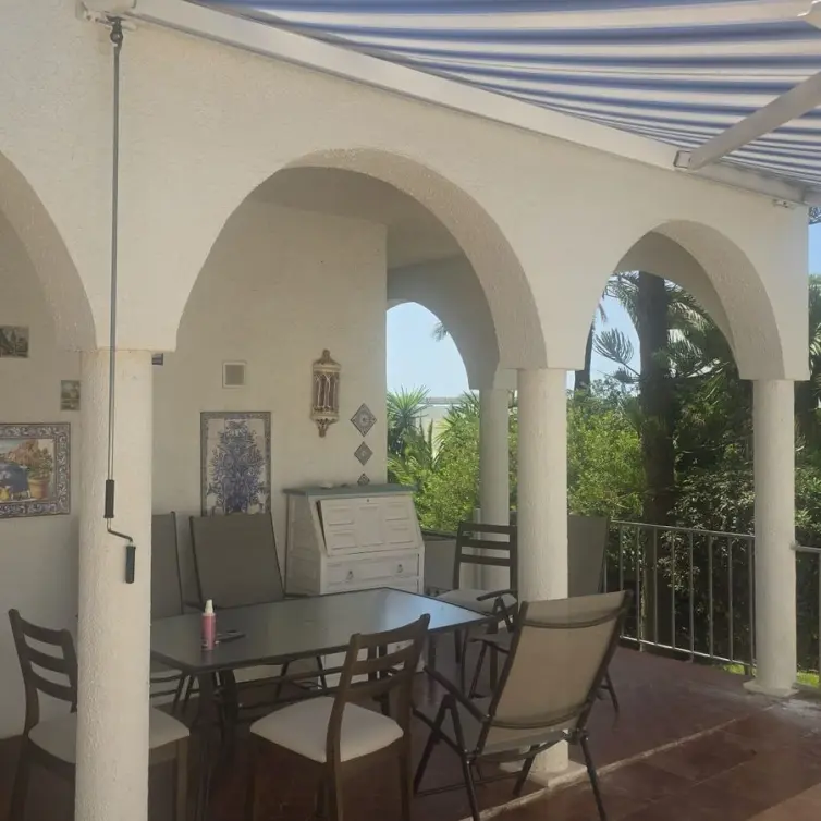 Sale of detached villa in Marbesa