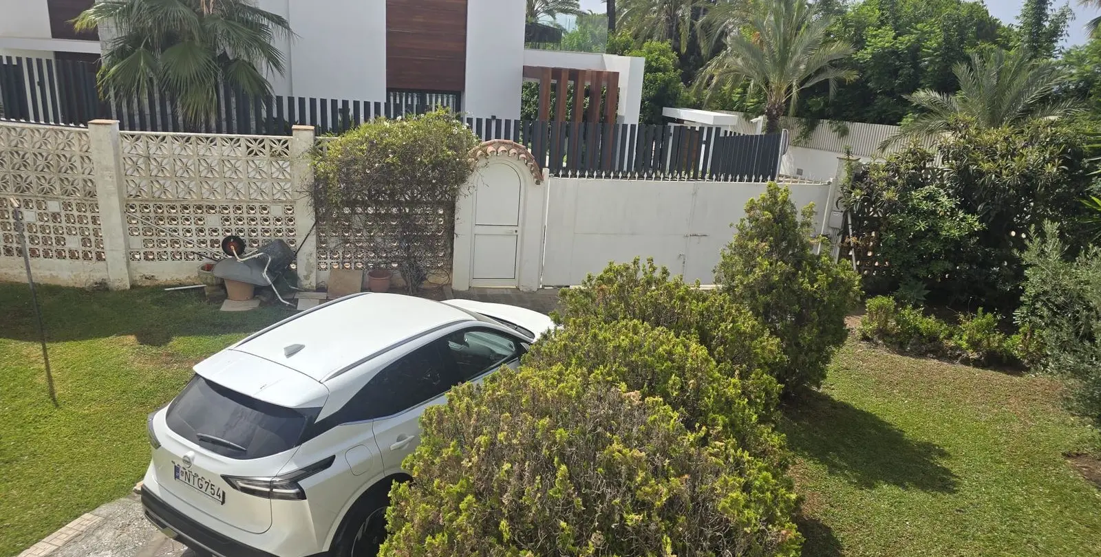 Sale of detached villa in Marbesa 7