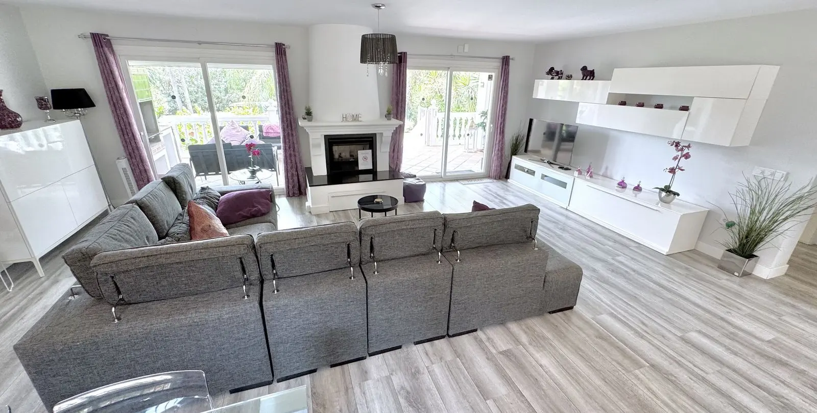 Sale of detached villa in Sierrezuela 8