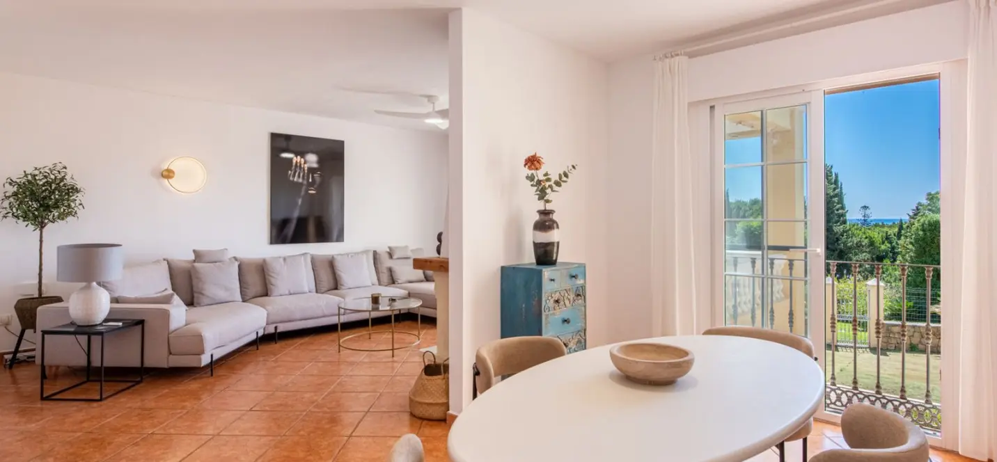 Venta de villa independiente en Estepona 4