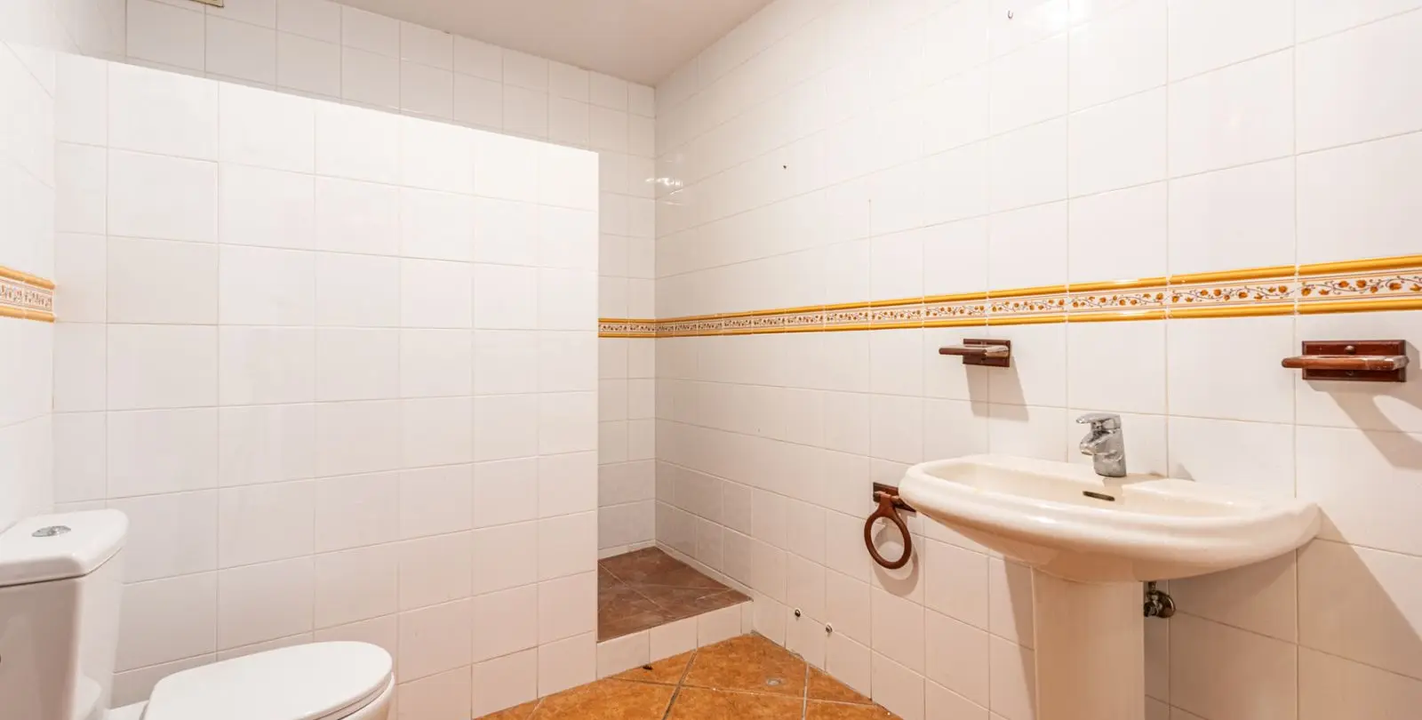 Venta de villa independiente en Estepona 26