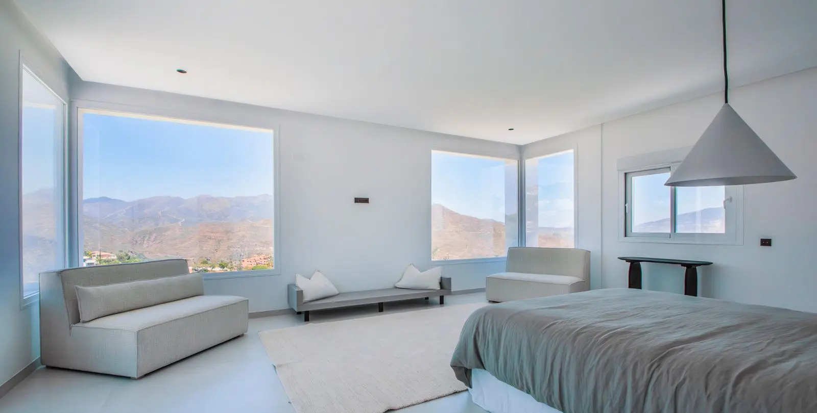 Venta de villa independiente en La Mairena 28