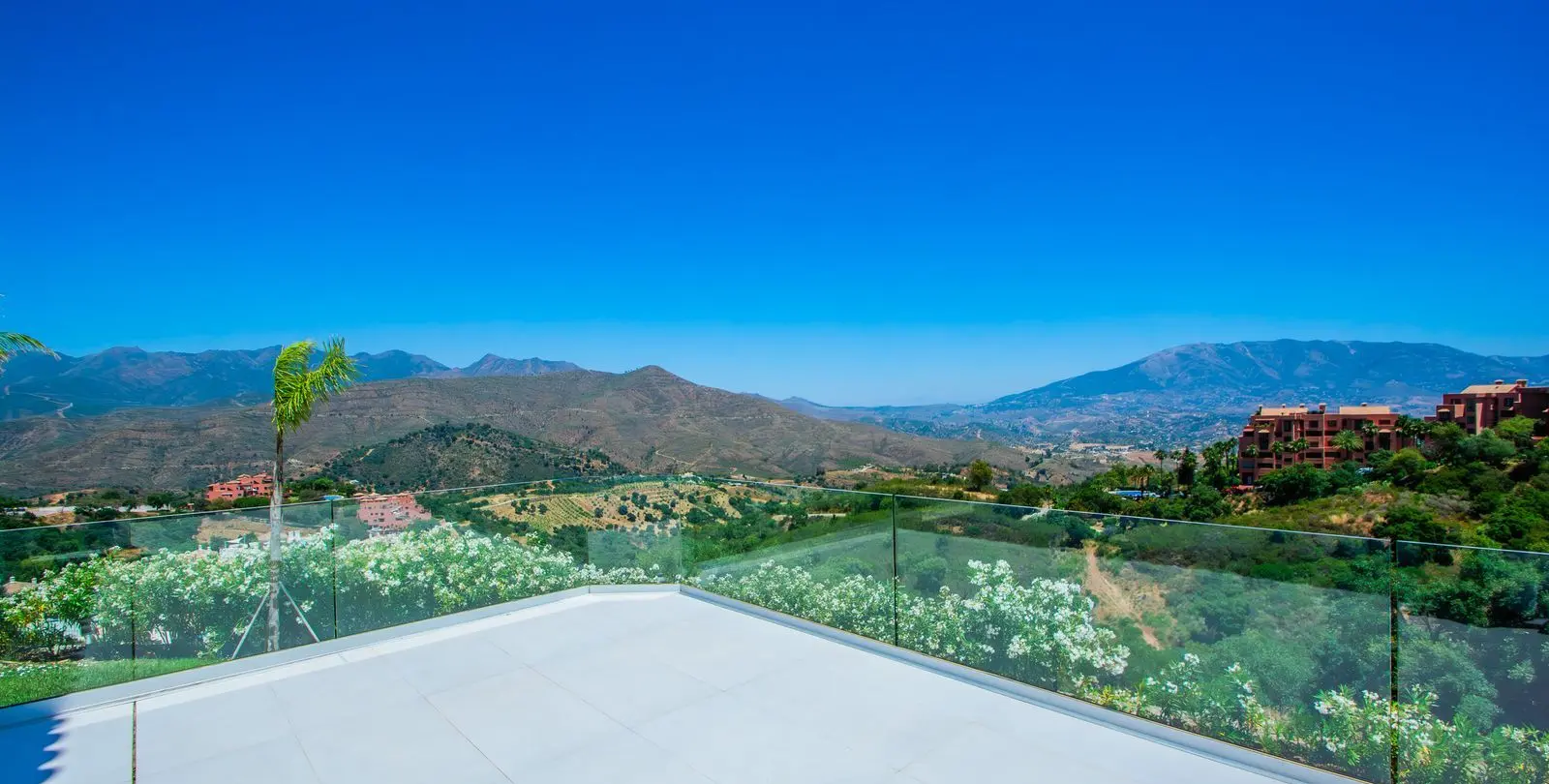Venta de villa independiente en La Mairena 34
