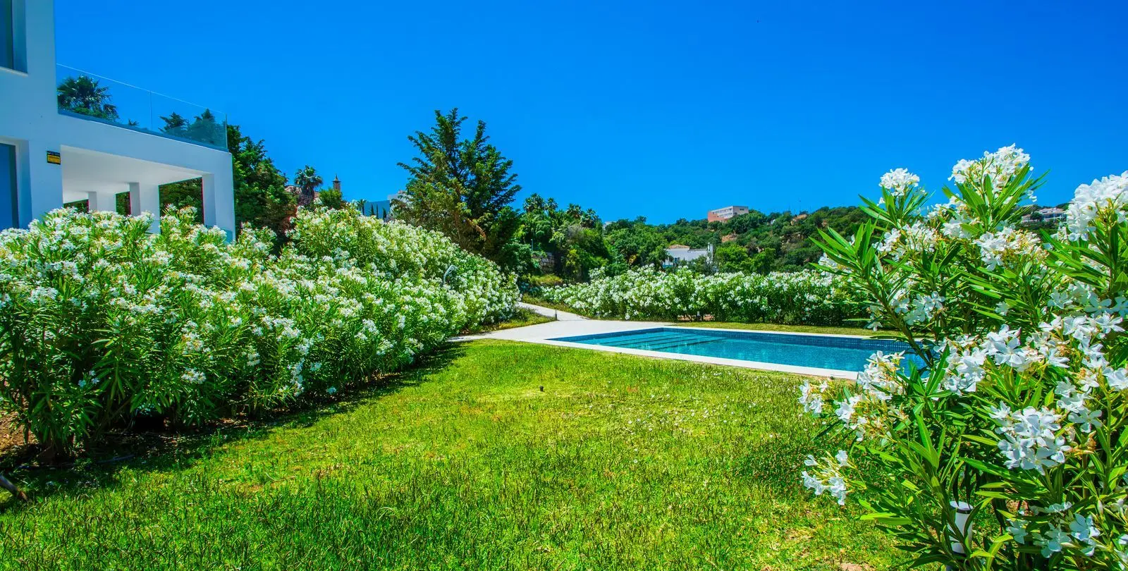 Venta de villa independiente en La Mairena 38