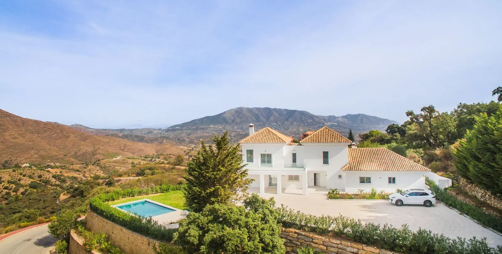 Venta de villa independiente en La Mairena 39