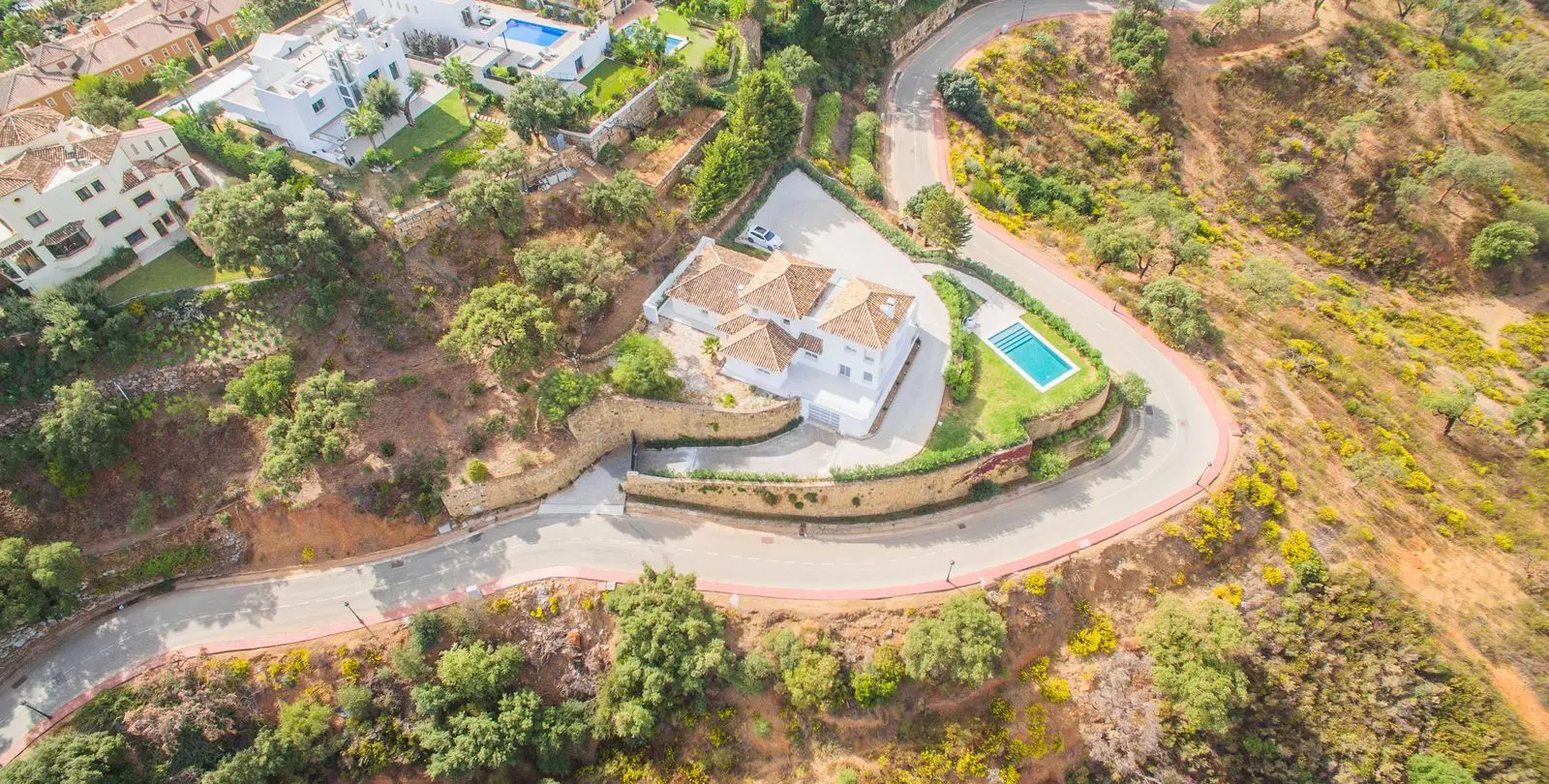Venta de villa independiente en La Mairena 46